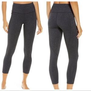 🆕 Zella Live In High Waist Pocket 7/8 Leggings - Grey Odyssey Crossdye